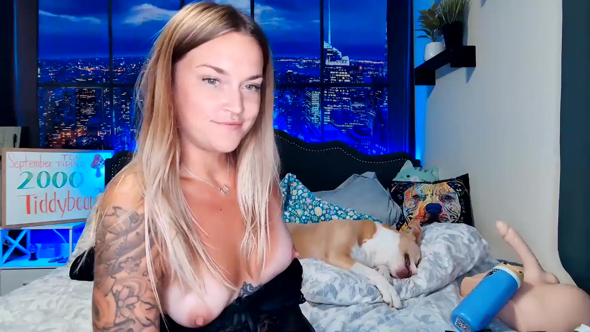 Gallery image thumbnail from Rose_Kitten's myfreecams stream on, 09/13/2024, 24:12 image 15 of 20