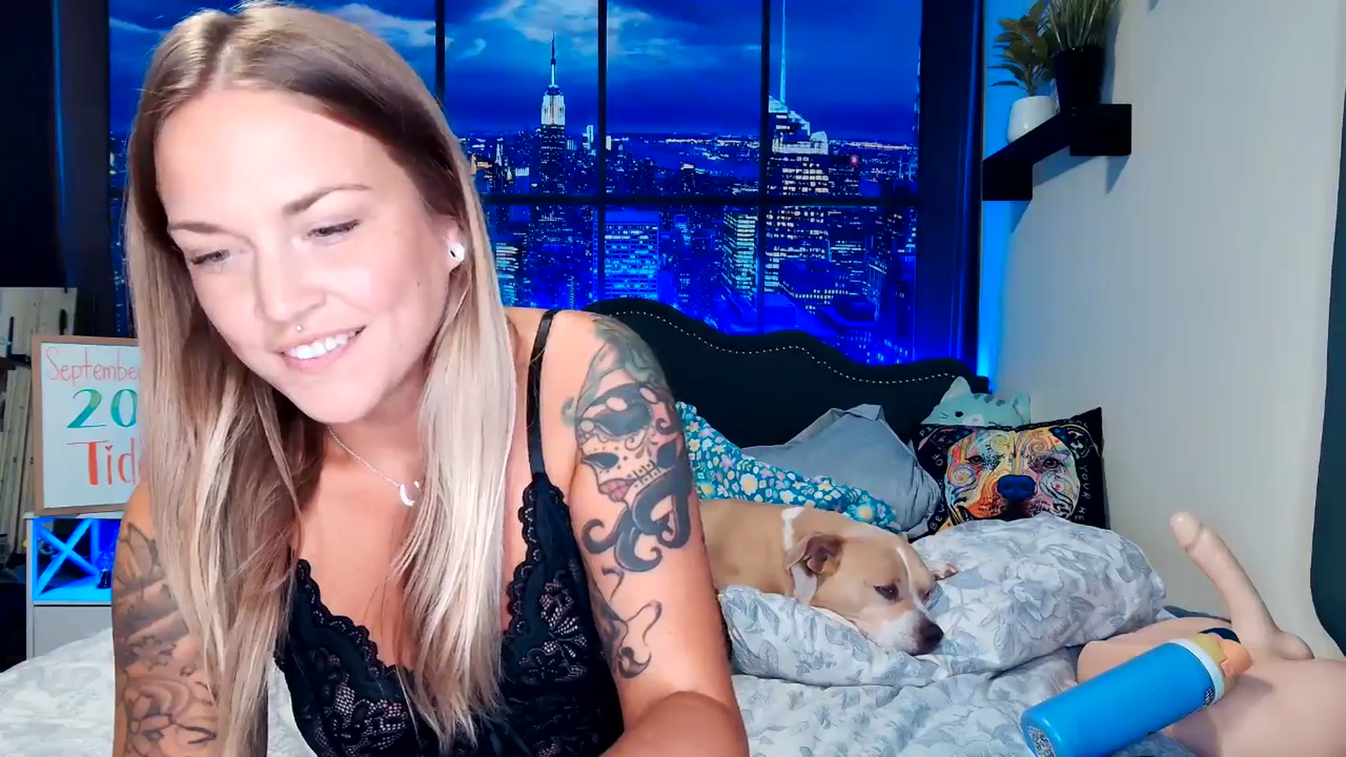 Gallery image thumbnail from Rose_Kitten's myfreecams stream on, 09/13/2024, 24:12 image 7 of 20