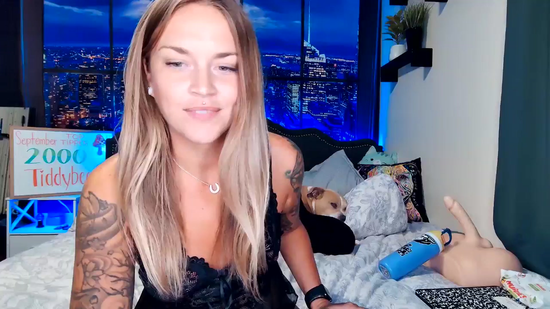 Gallery image thumbnail from Rose_Kitten's myfreecams stream on, 09/13/2024, 01:51 image 8 of 20