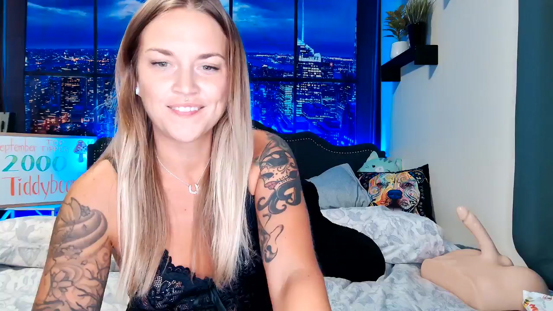 Gallery image thumbnail from Rose_Kitten's myfreecams stream on, 09/13/2024, 02:44 image 6 of 20