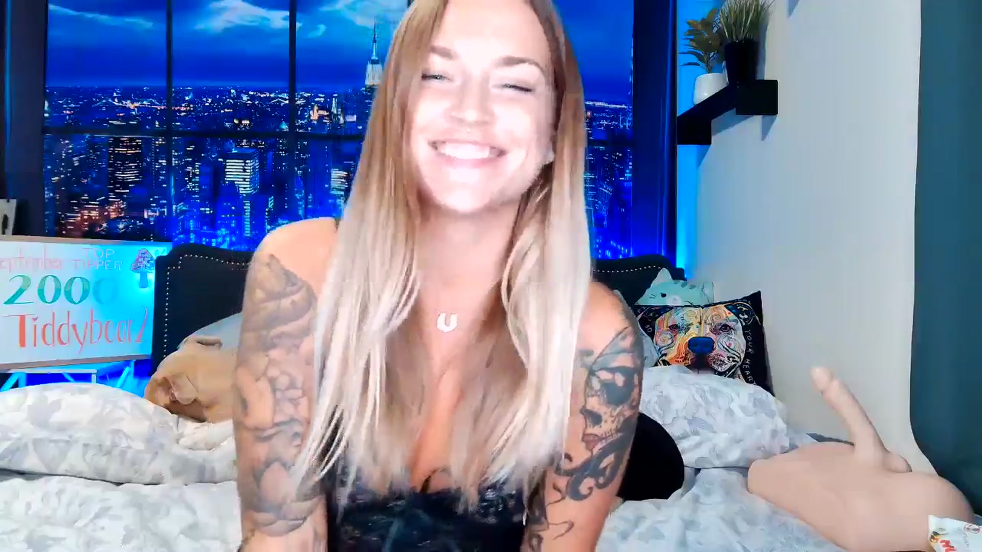 Gallery image thumbnail from Rose_Kitten's myfreecams stream on, 09/13/2024, 02:44 image 5 of 20