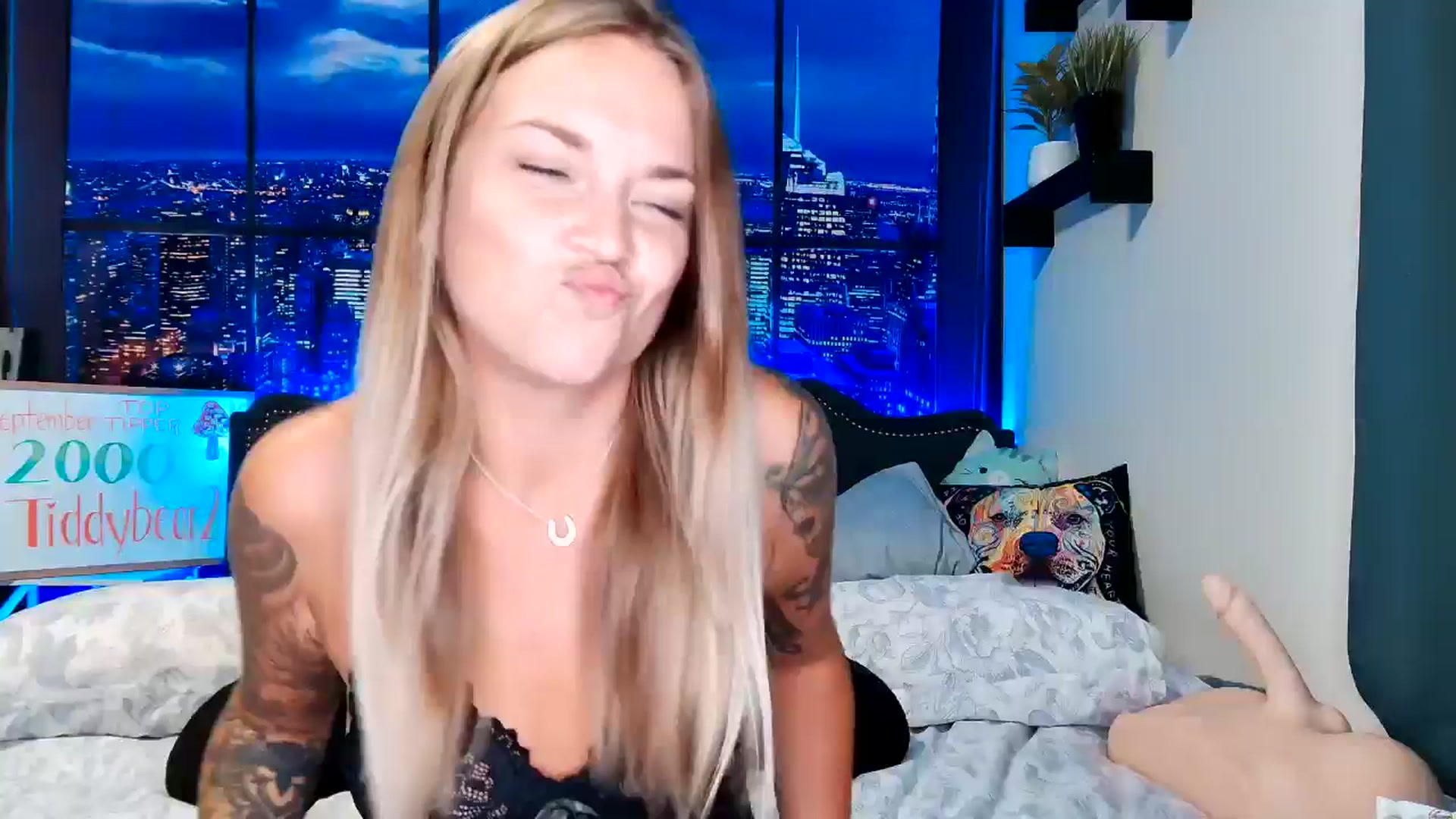 Gallery image thumbnail from Rose_Kitten's myfreecams stream on, 09/13/2024, 02:44 image 1 of 20