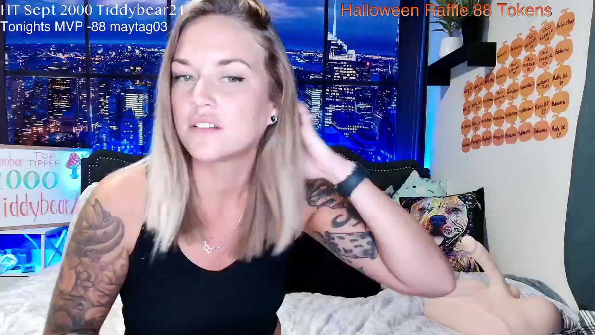 Gallery image thumbnail from Rose_Kitten's myfreecams stream on, 09/19/2024, 02:45 image 13 of 20