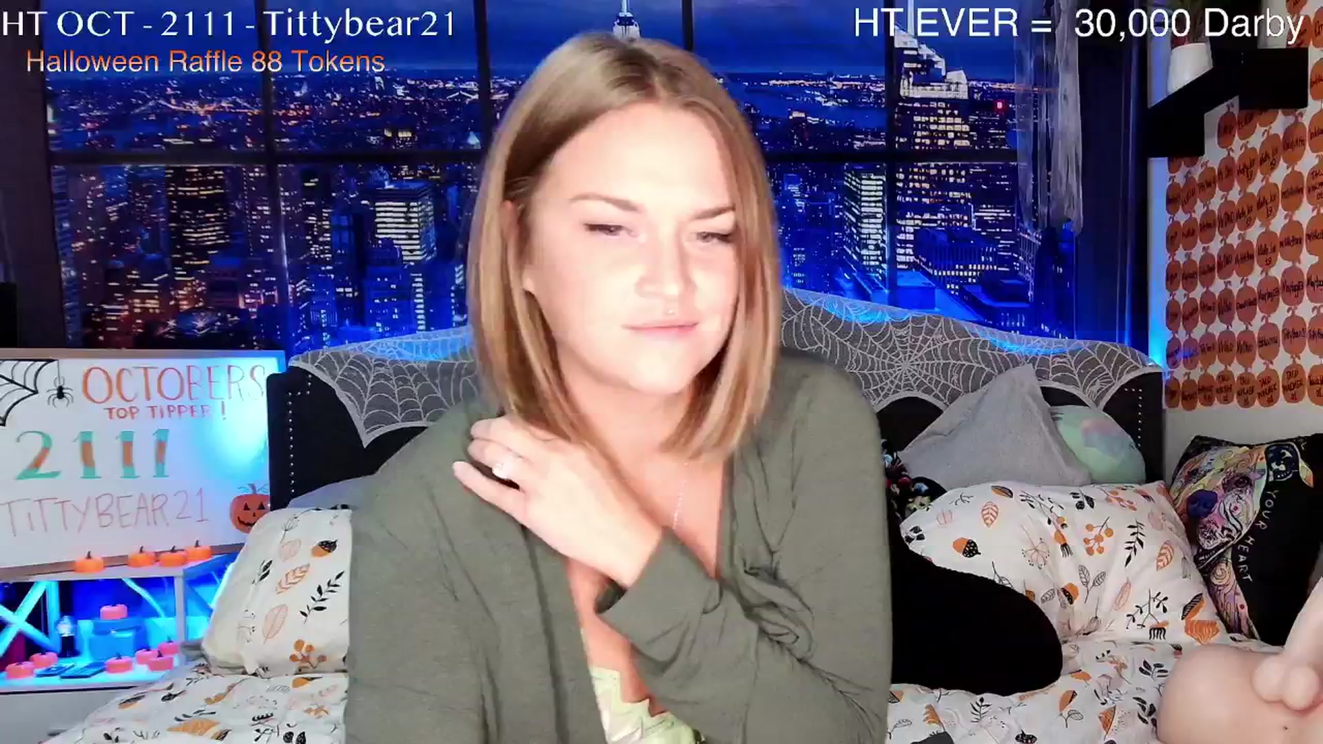 Gallery image thumbnail from Rose_Kitten's myfreecams stream on, 10/05/2024, 01:26 image 12 of 20
