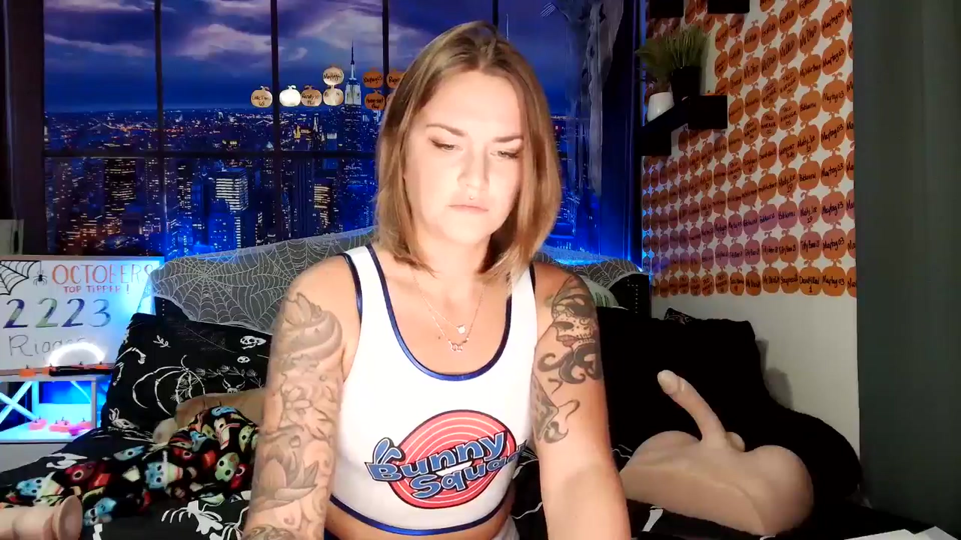 Gallery image thumbnail from Rose_Kitten's myfreecams stream on, 10/25/2024, 02:47 image 17 of 20