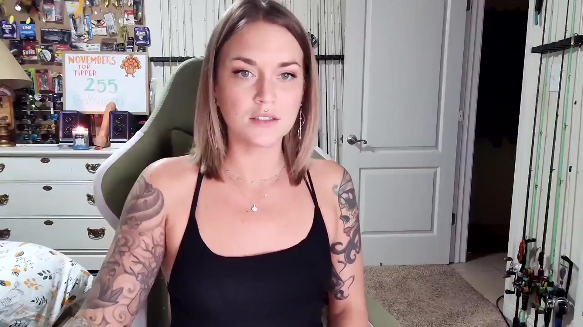 Gallery image thumbnail from Rose_Kitten's myfreecams stream on, 11/08/2024, 05:22 image 3 of 20