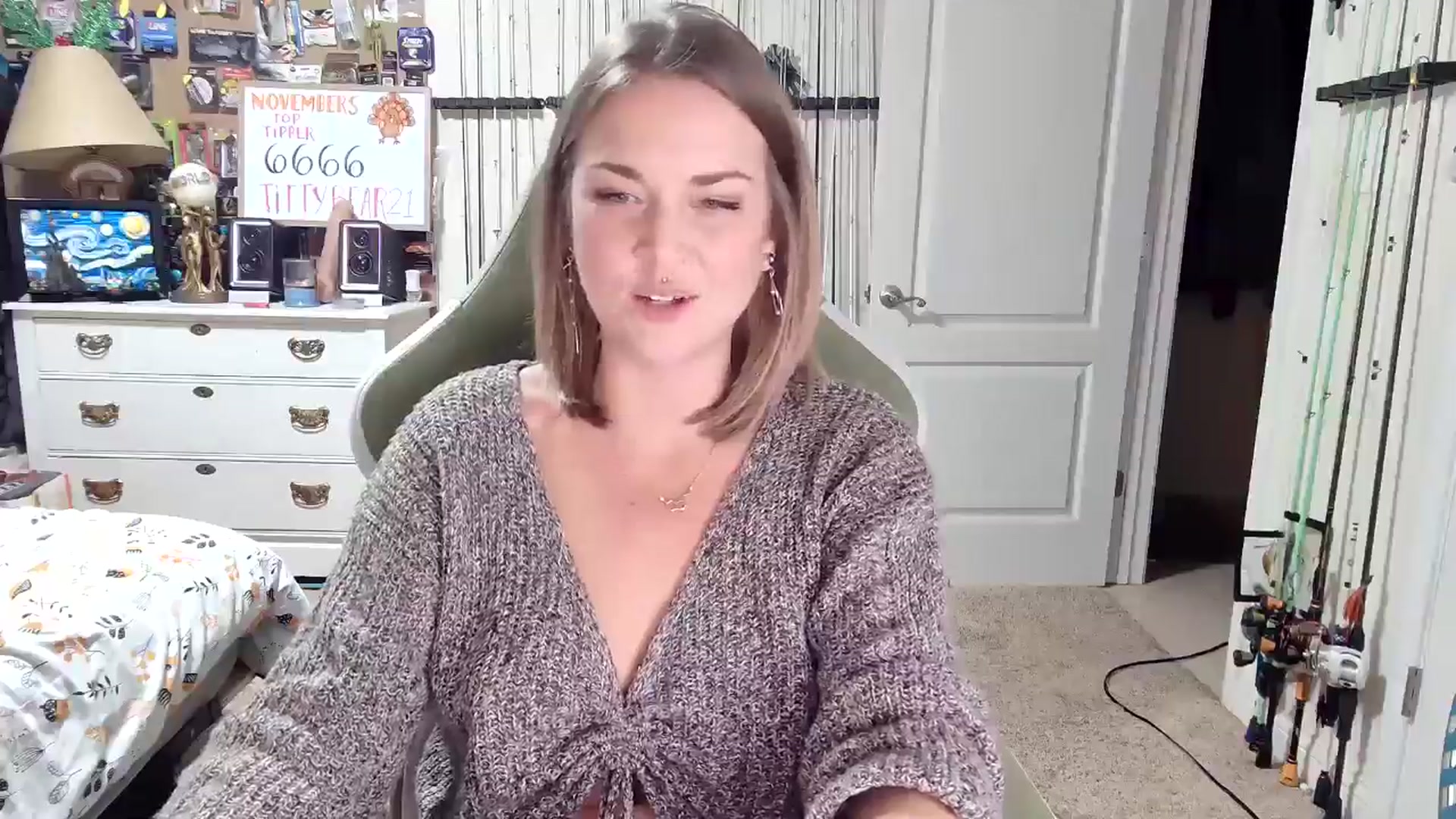 Gallery image thumbnail from Rose_Kitten's myfreecams stream on, 11/30/2024, 04:05 image 8 of 20