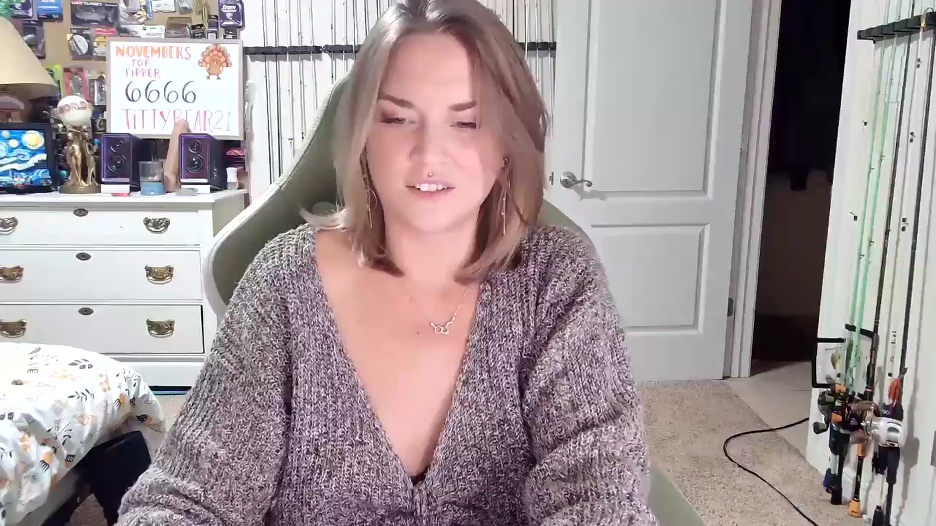 Gallery image thumbnail from Rose_Kitten's myfreecams stream on, 11/30/2024, 04:05 image 19 of 20