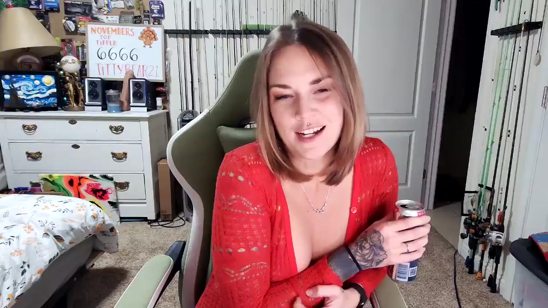 Gallery image thumbnail from Rose_Kitten's myfreecams stream on, 12/03/2024, 03:54 image 1 of 20