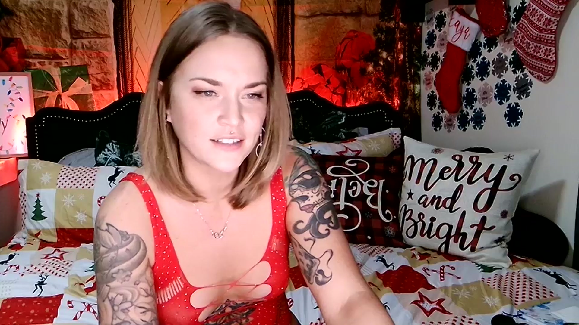 Gallery image thumbnail from Rose_Kitten's myfreecams stream on, 12/12/2024, 04:30 image 7 of 20