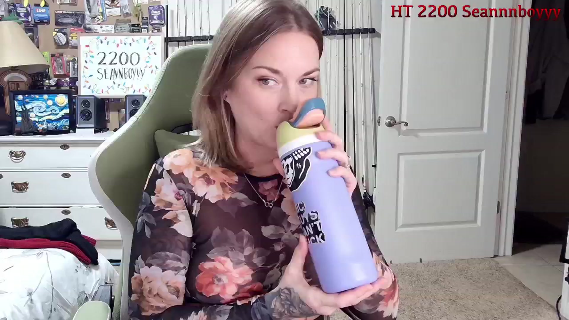 Gallery image thumbnail from Rose_Kitten's myfreecams stream on, 12/27/2024, 01:37 image 8 of 20