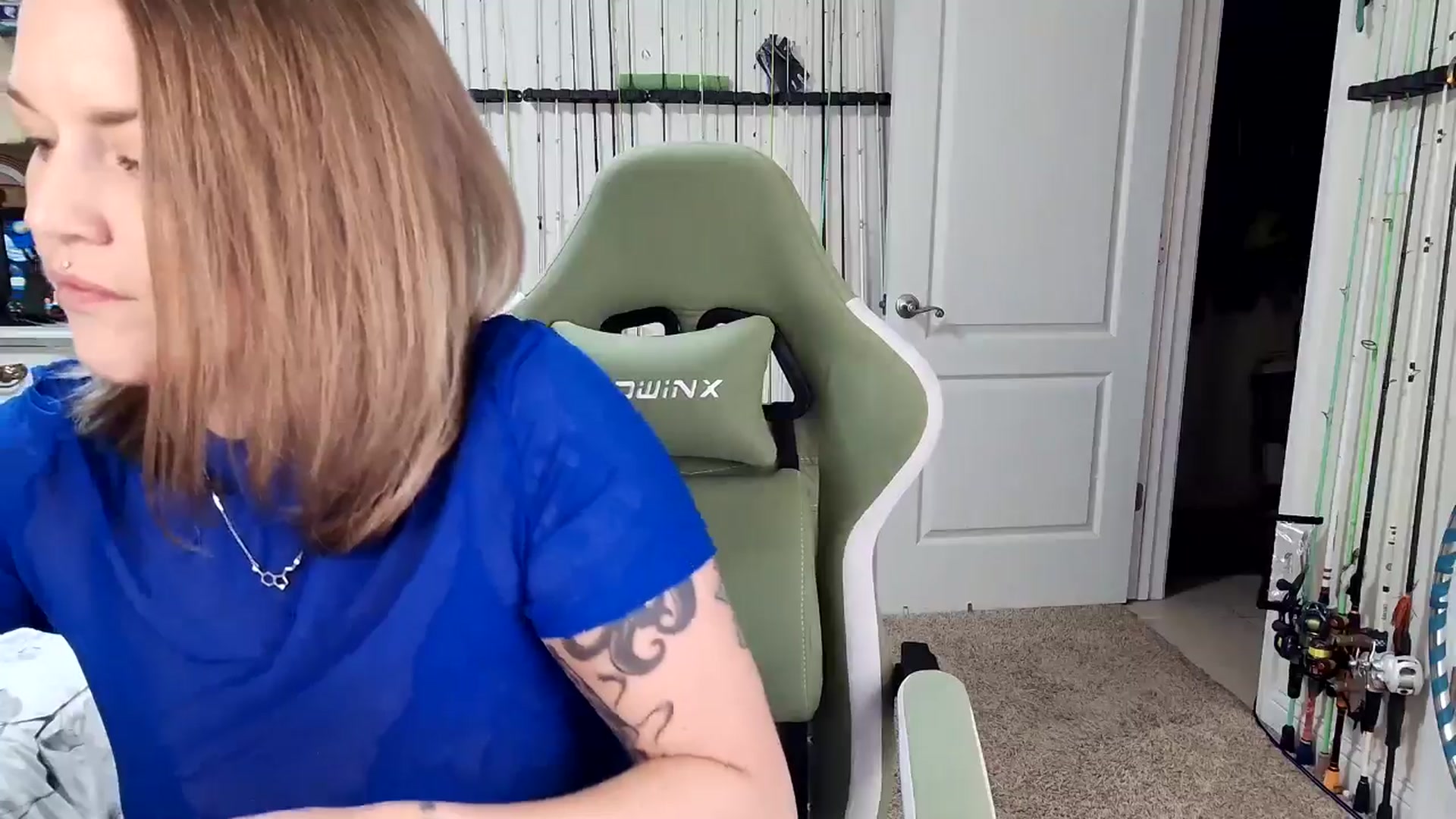 Gallery image thumbnail from Rose_Kitten's myfreecams stream on, 01/14/2025, 04:00 image 10 of 20