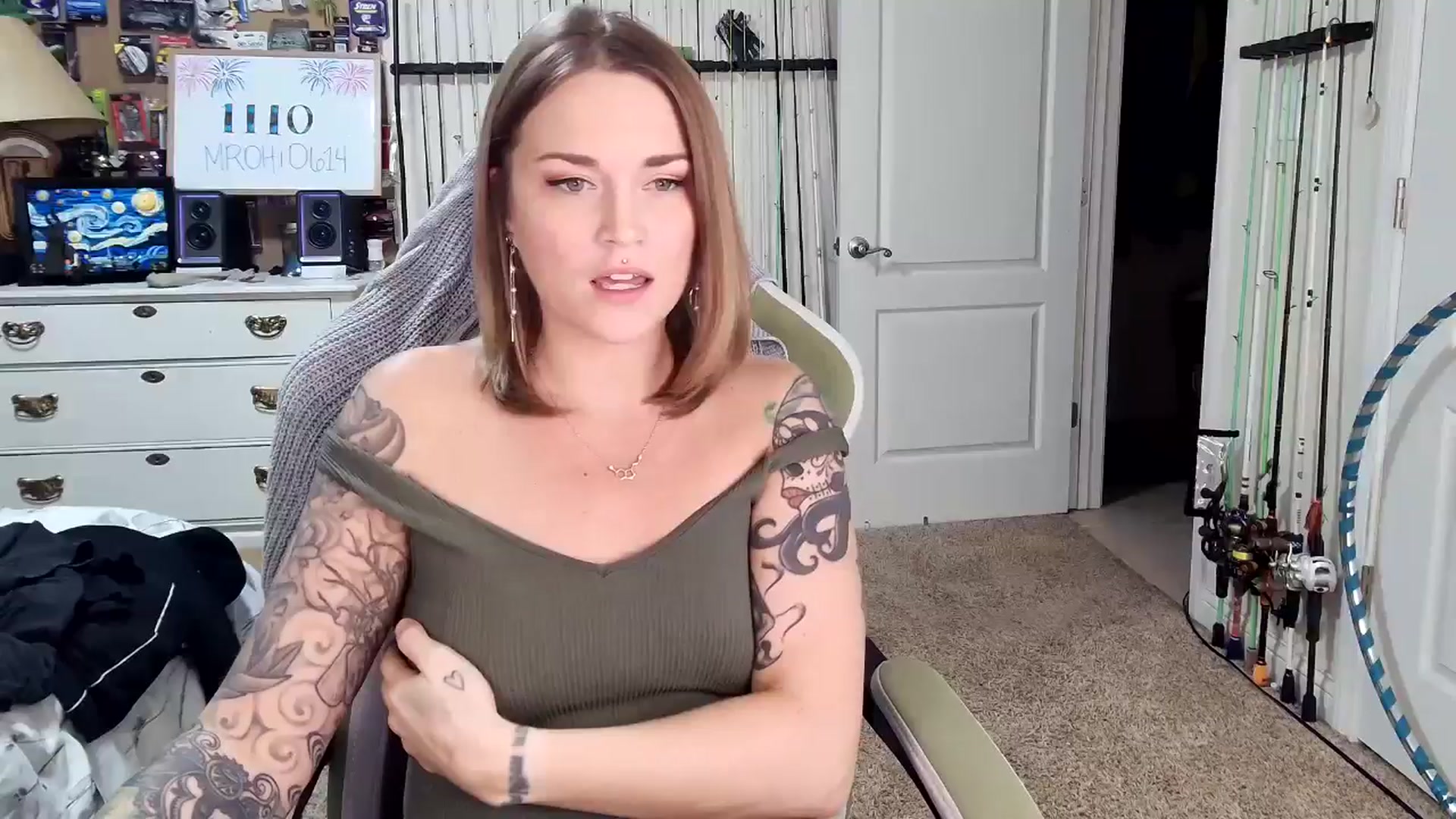 Gallery image thumbnail from Rose_Kitten's myfreecams stream on, 01/16/2025, 04:17 image 4 of 20