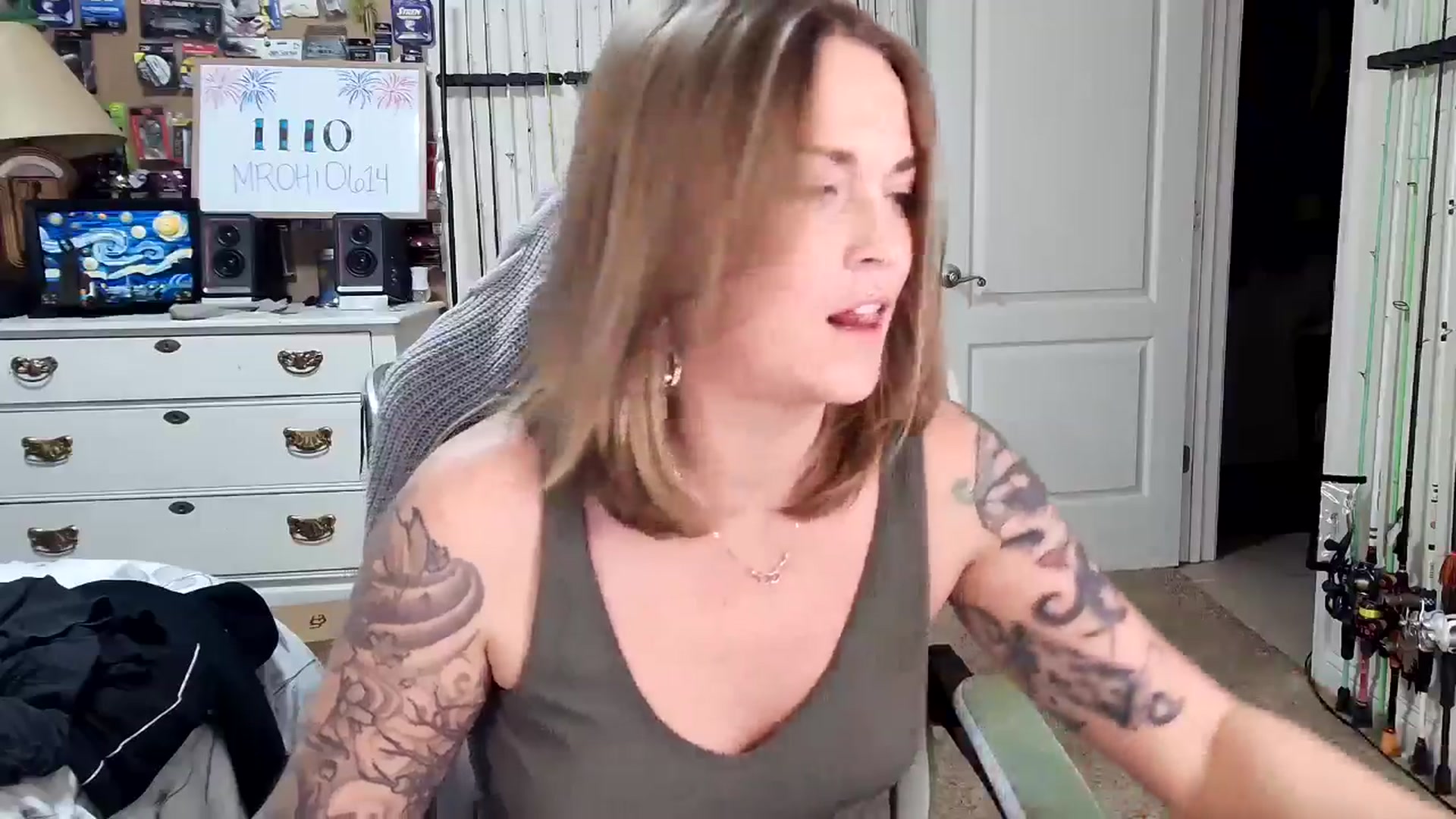 Gallery image thumbnail from Rose_Kitten's myfreecams stream on, 01/16/2025, 04:17 image 8 of 20