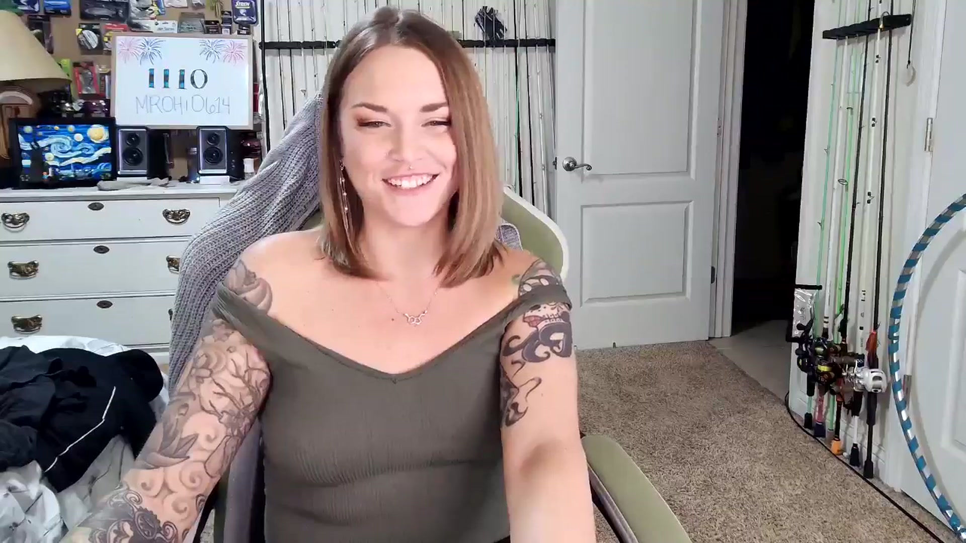 Gallery image thumbnail from Rose_Kitten's myfreecams stream on, 01/16/2025, 04:17 image 5 of 20