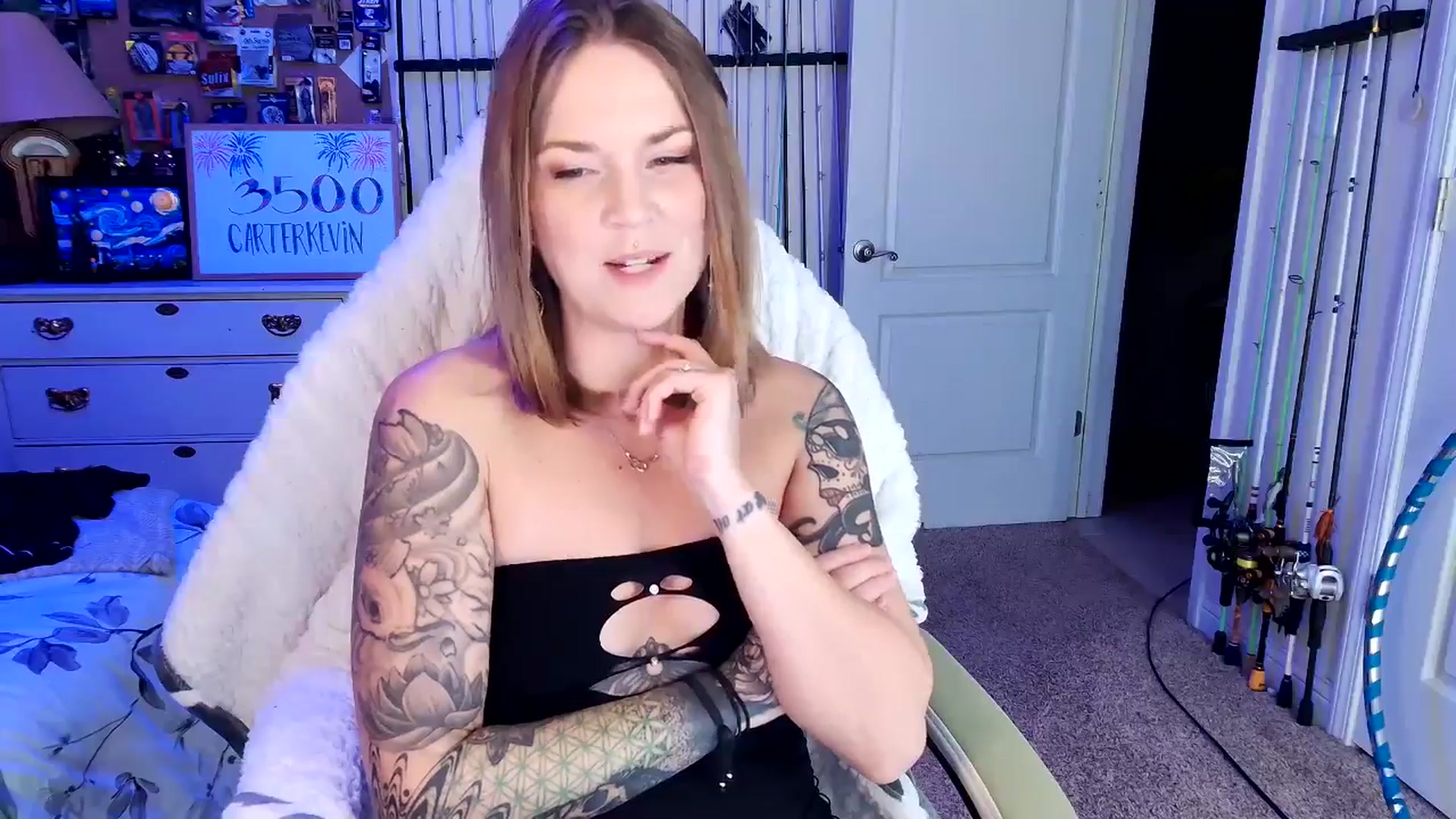 Gallery image thumbnail from Rose_Kitten's myfreecams stream on, 01/28/2025, 02:49 image 4 of 20
