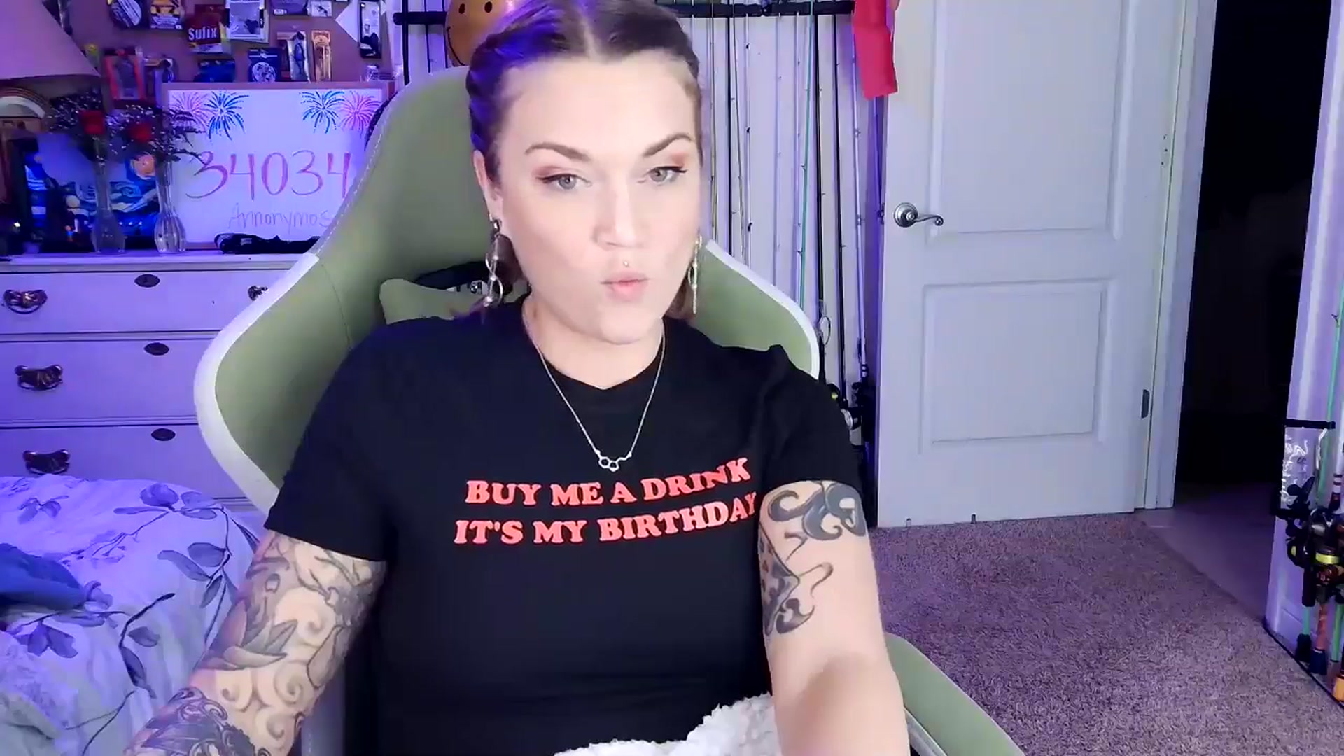 Gallery image thumbnail from Rose_Kitten's myfreecams stream on, 02/01/2025, 03:44 image 17 of 20