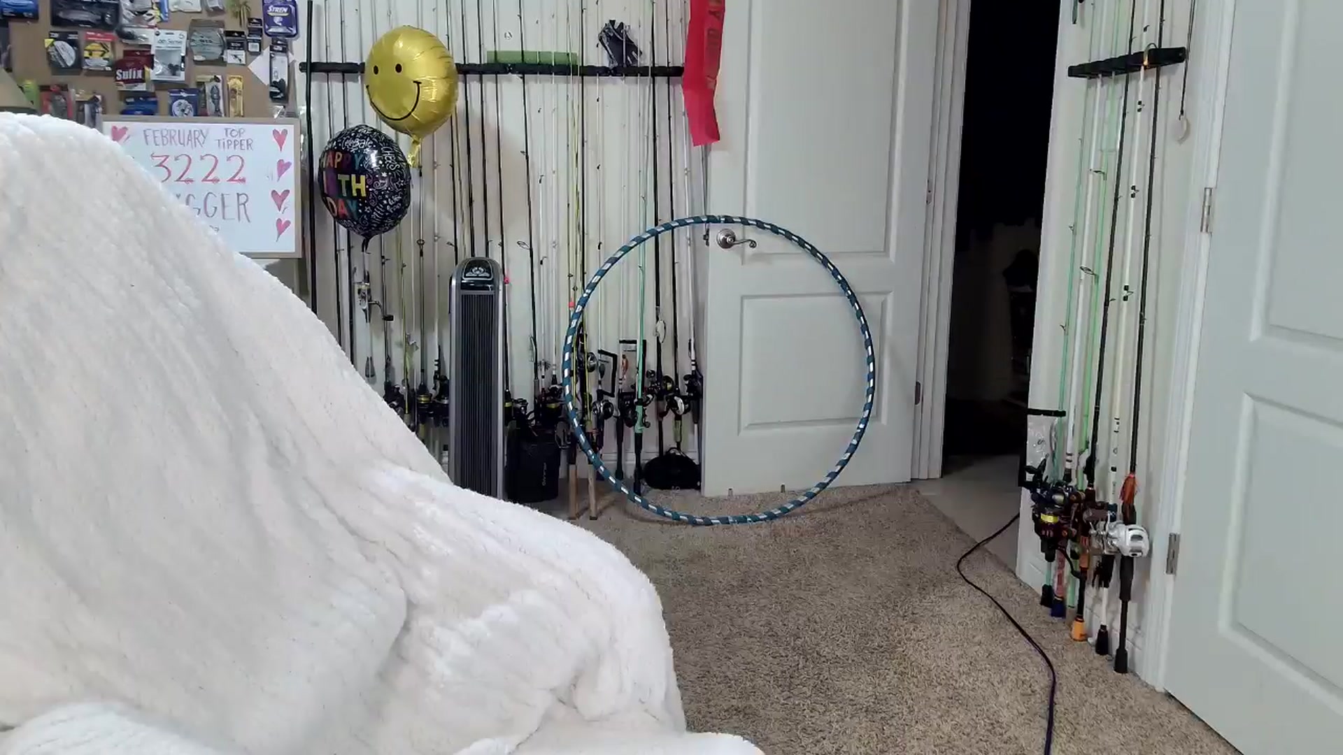 Gallery image thumbnail from Rose_Kitten's myfreecams stream on, 02/05/2025, 04:11 image 12 of 20