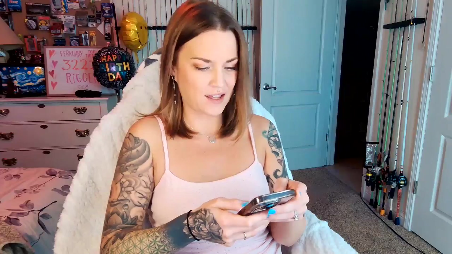 Gallery image thumbnail from Rose_Kitten's myfreecams stream on, 02/14/2025, 02:42 image 6 of 20