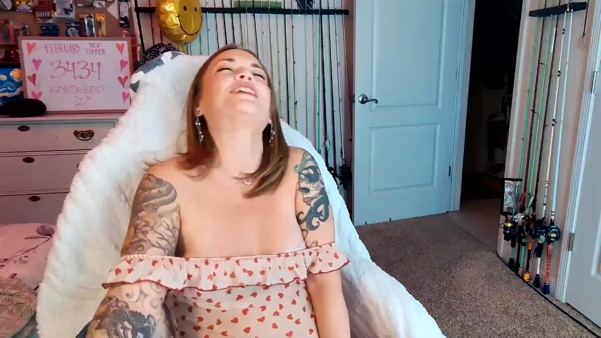 Gallery image thumbnail from Rose_Kitten's myfreecams stream on, 02/15/2025, 05:06 image 20 of 20