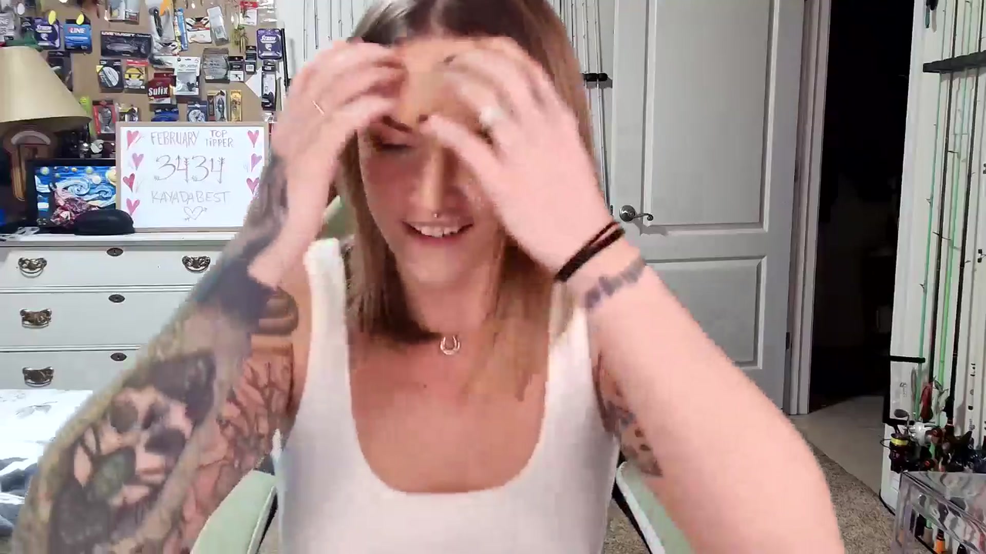 Gallery image thumbnail from Rose_Kitten's myfreecams stream on, 02/18/2025, 02:56 image 17 of 20