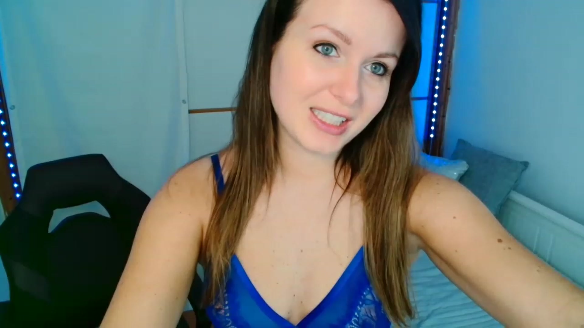 Gallery image thumbnail from Rose_Mx's myfreecams stream on, 02/18/2023, 13:57 image 20 of 20