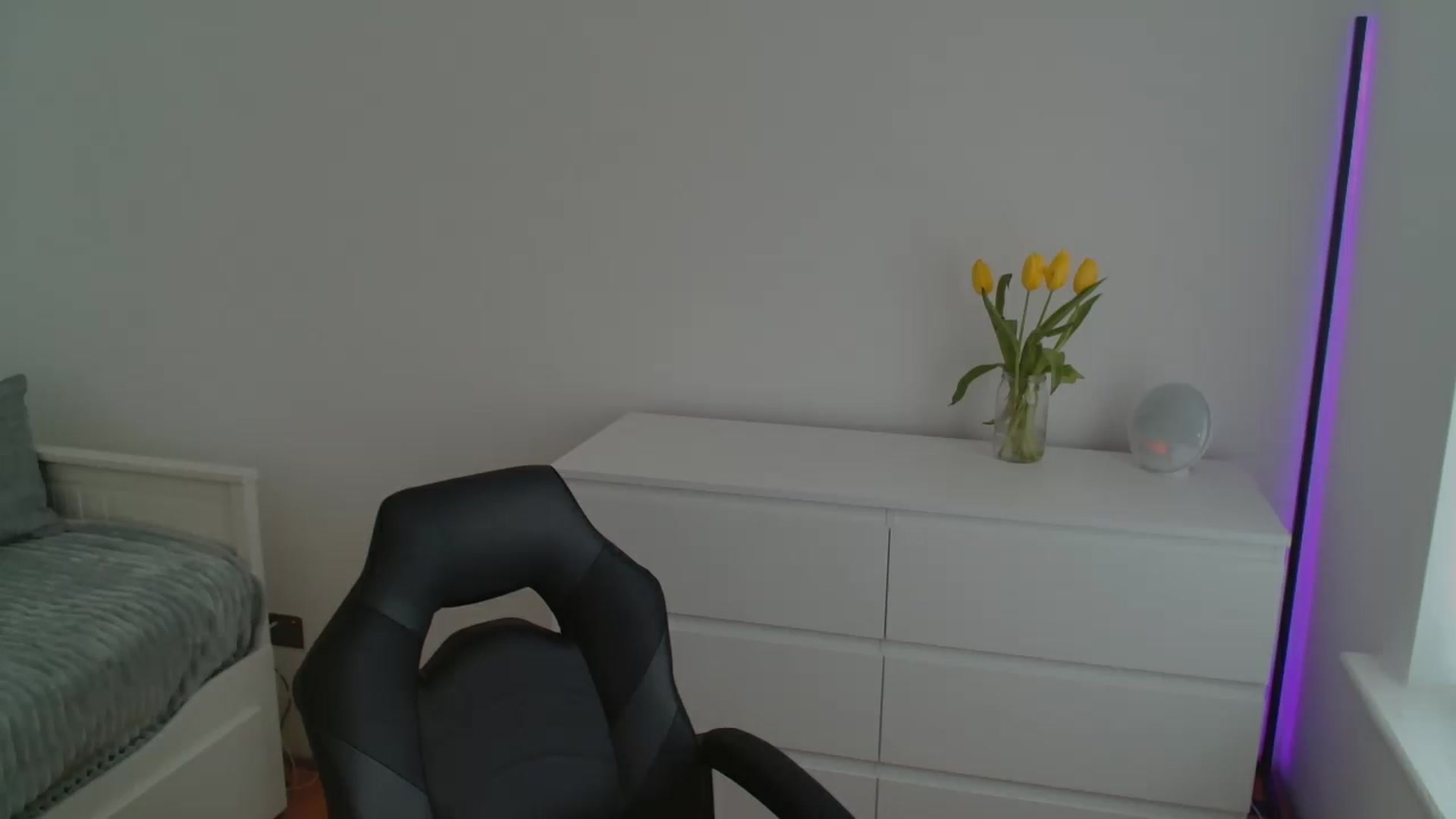 Gallery image thumbnail from Rose_Mx's myfreecams stream on, 04/16/2023, 10:58 image 16 of 20