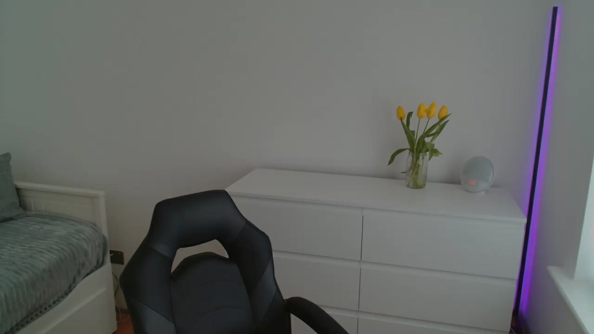 Gallery image thumbnail from Rose_Mx's myfreecams stream on, 04/16/2023, 10:58 image 17 of 20