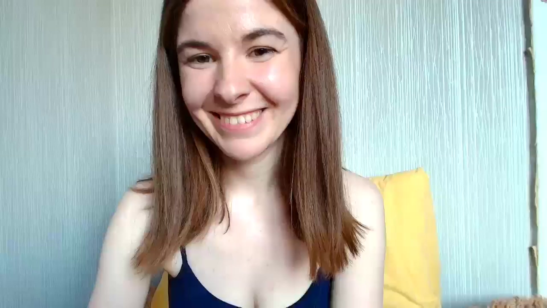 Gallery image thumbnail from Rose_Poetry's myfreecams stream on, 04/25/2025, 14:19 image 15 of 20