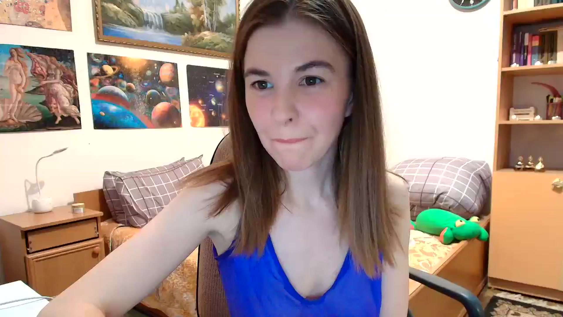 Gallery image thumbnail from Rose_Poetry's myfreecams stream on, 04/27/2025, 18:42 image 2 of 20