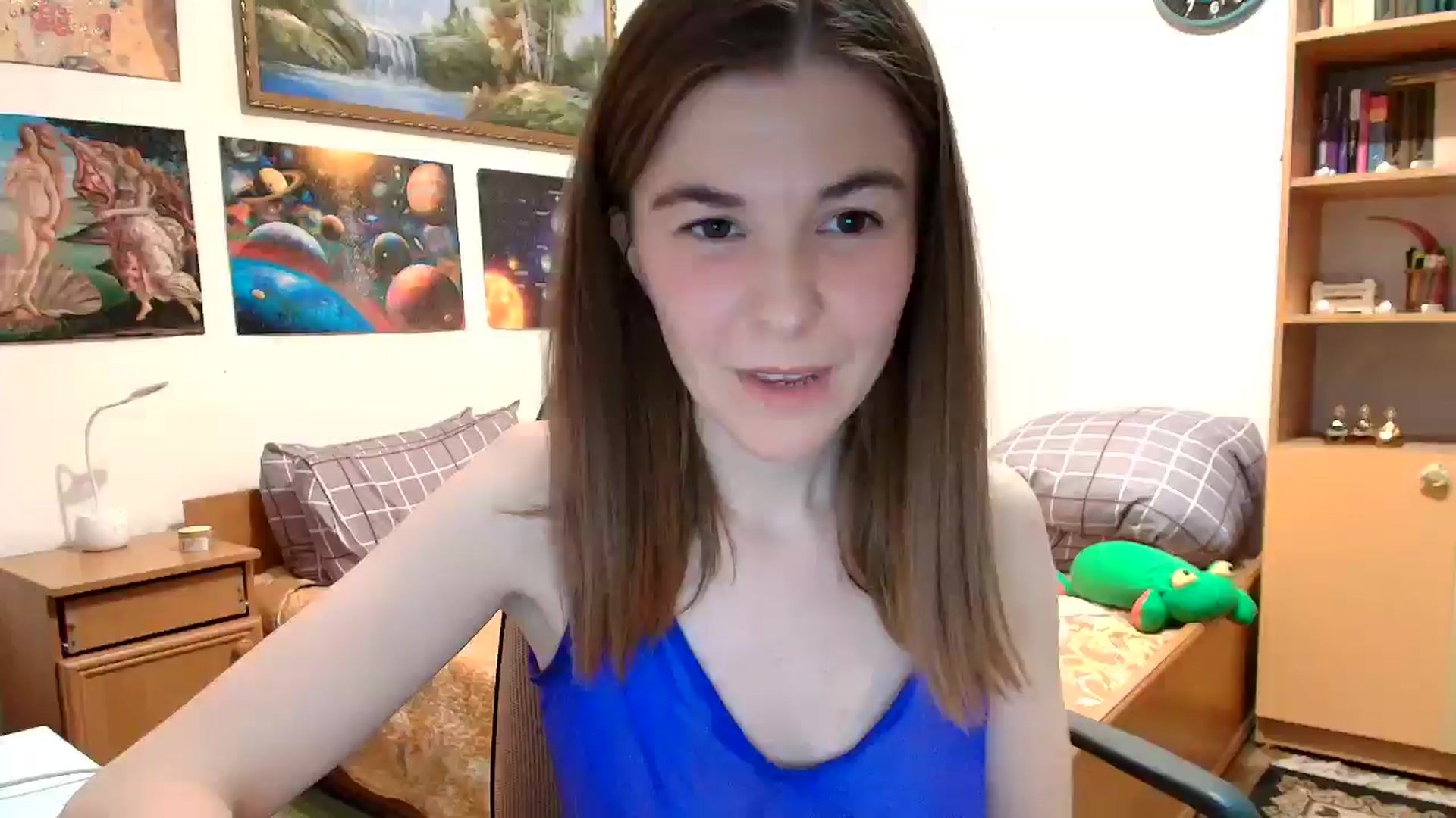 Gallery image thumbnail from Rose_Poetry's myfreecams stream on, 04/27/2025, 18:42 image 9 of 20