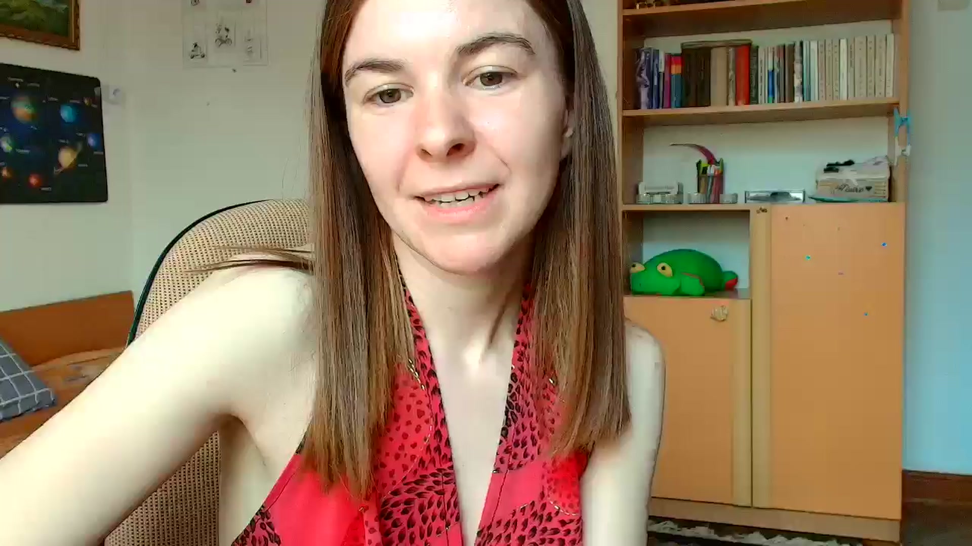 Gallery image thumbnail from Rose_Poetry's myfreecams stream on, 04/28/2025, 15:26 image 15 of 20