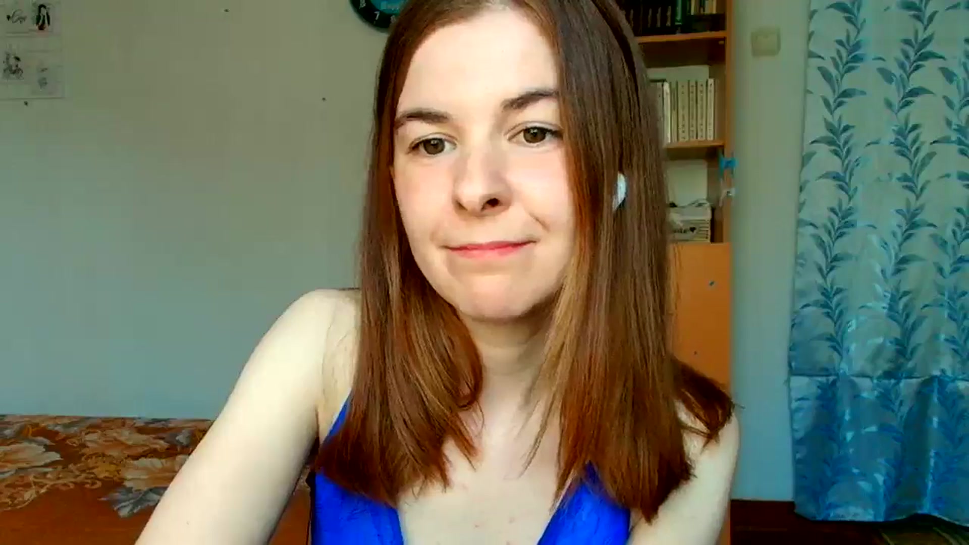 Gallery image thumbnail from Rose_Poetry's myfreecams stream on, 04/29/2025, 14:12 image 16 of 20