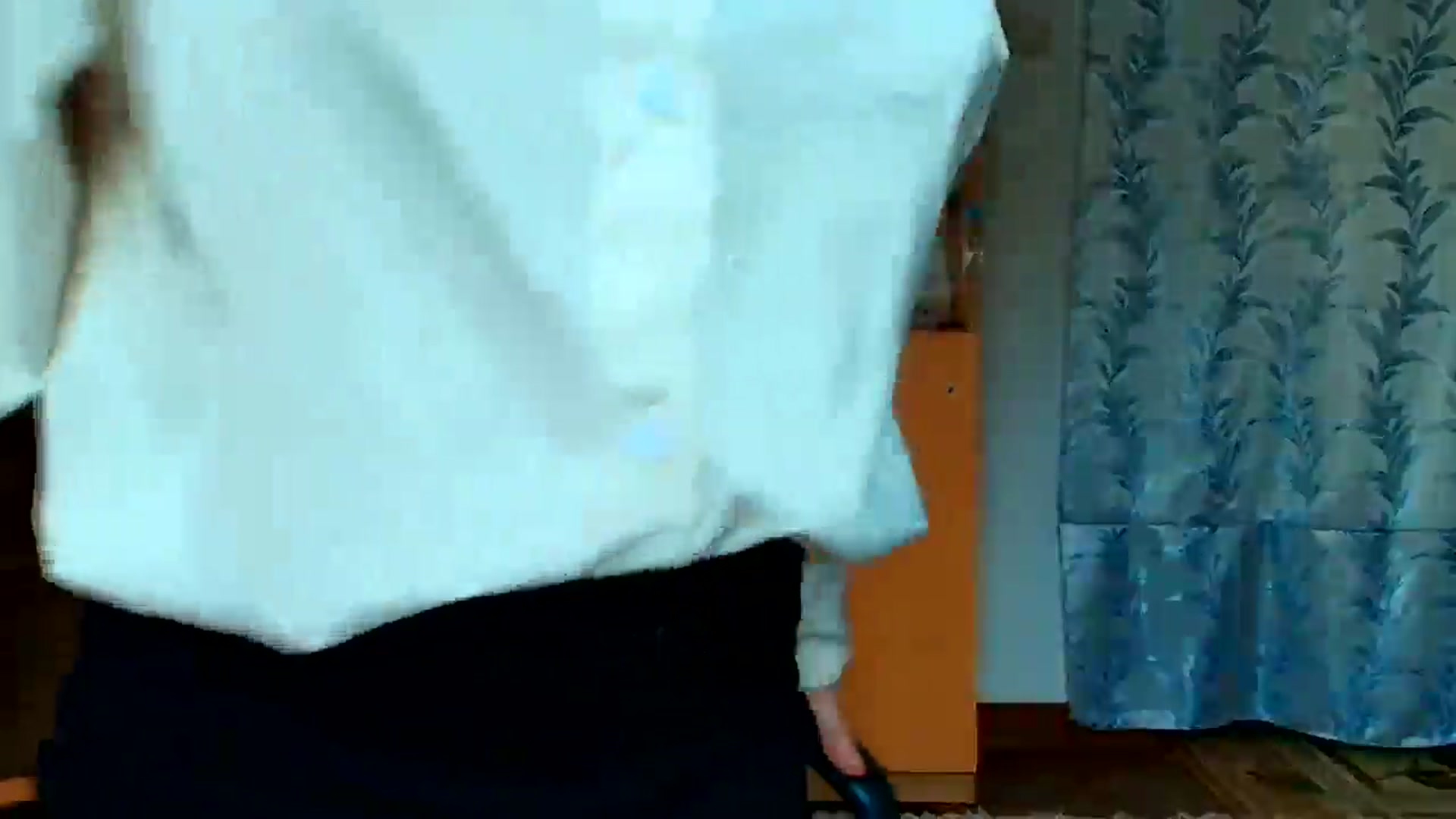 Gallery image thumbnail from Rose_Poetry's myfreecams stream on, 04/29/2025, 15:36 image 10 of 20