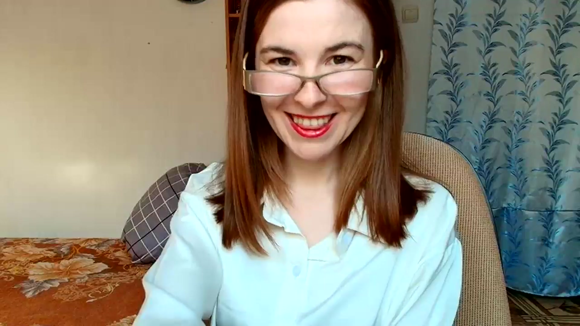 Gallery image thumbnail from Rose_Poetry's myfreecams stream on, 04/29/2025, 15:36 image 2 of 20