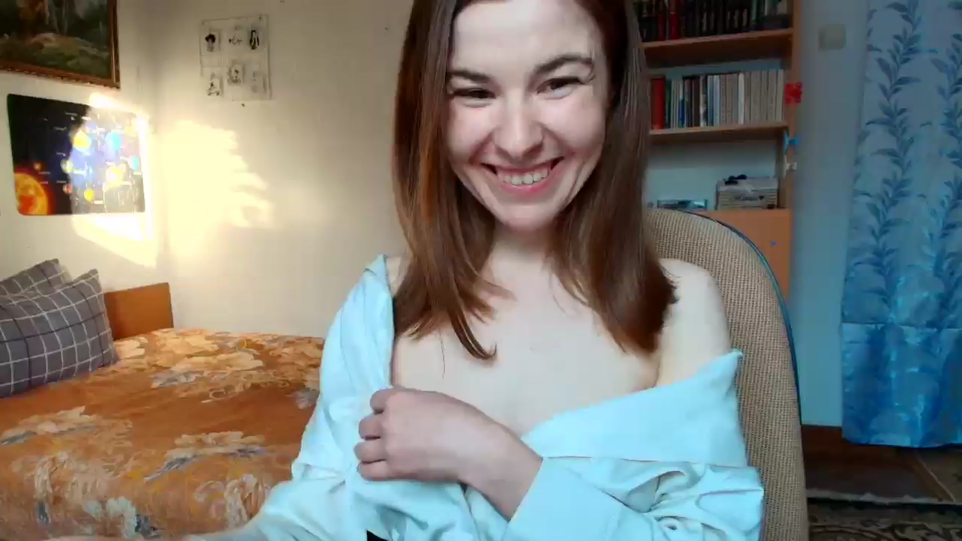 Gallery image thumbnail from Rose_Poetry's myfreecams stream on, 04/29/2025, 16:16 image 9 of 20