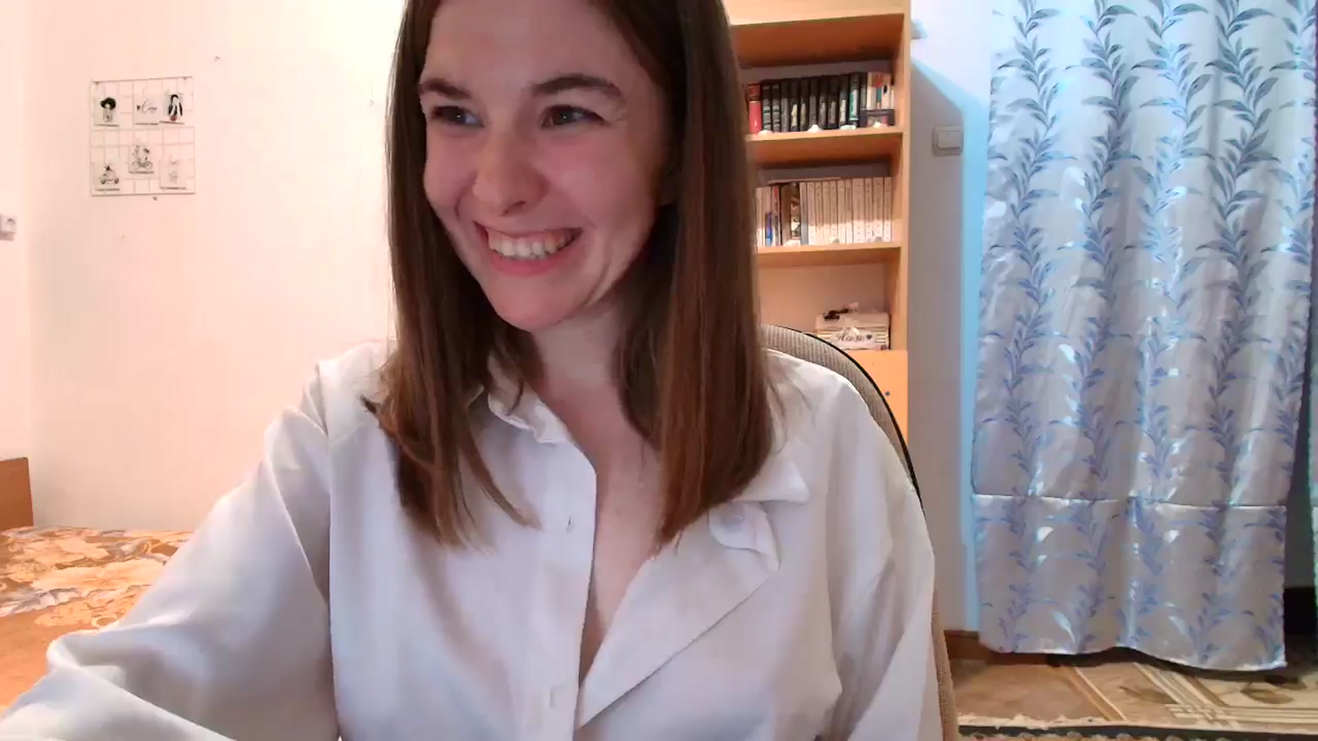 Gallery image thumbnail from Rose_Poetry's myfreecams stream on, 04/29/2025, 18:25 image 15 of 20