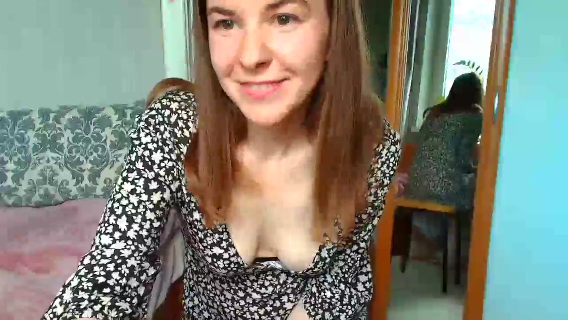 Gallery image thumbnail from Rose_Poetry's myfreecams stream on, 05/09/2025, 16:39 image 9 of 20