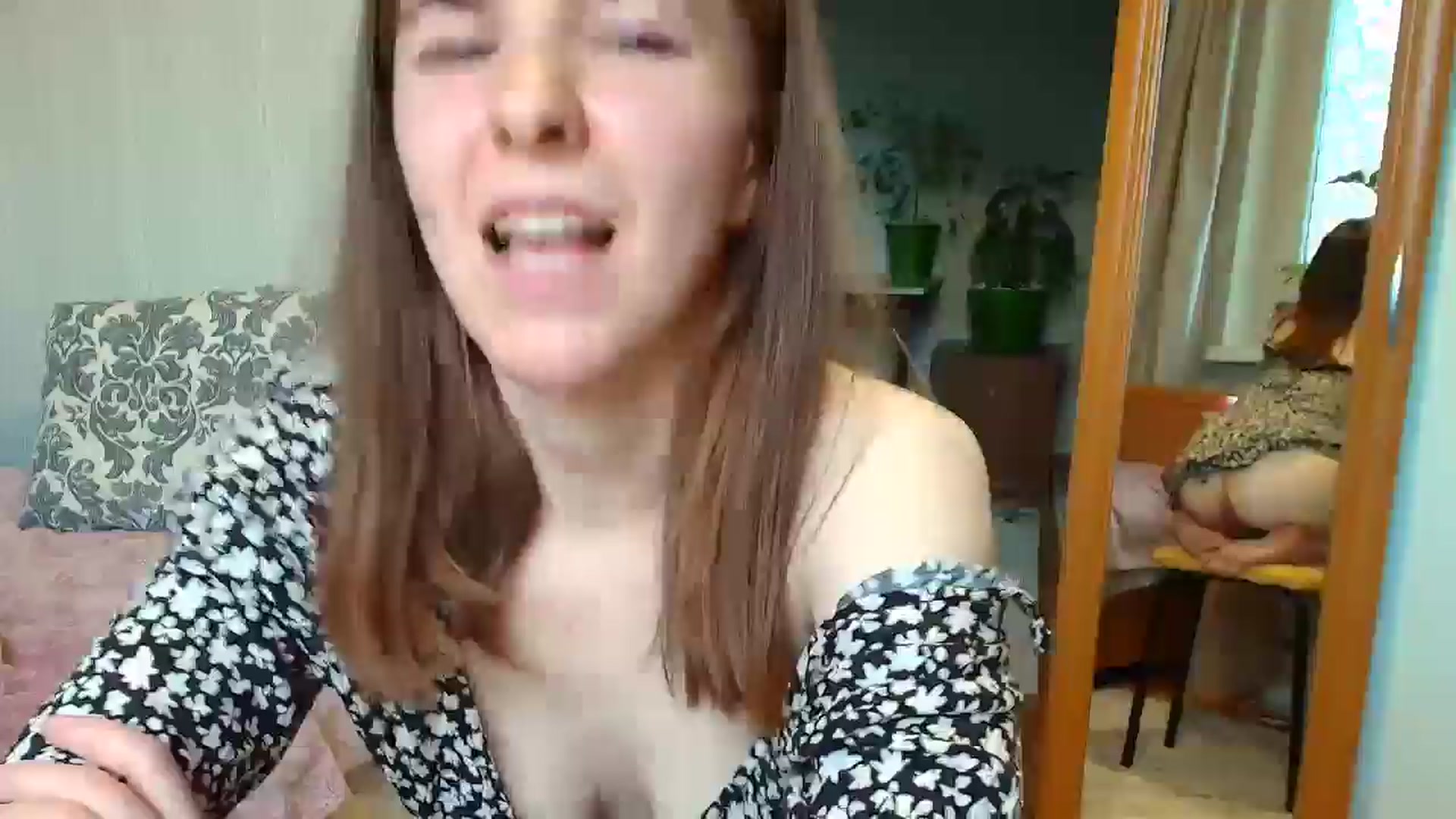 Gallery image thumbnail from Rose_Poetry's myfreecams stream on, 05/09/2025, 17:38 image 1 of 20