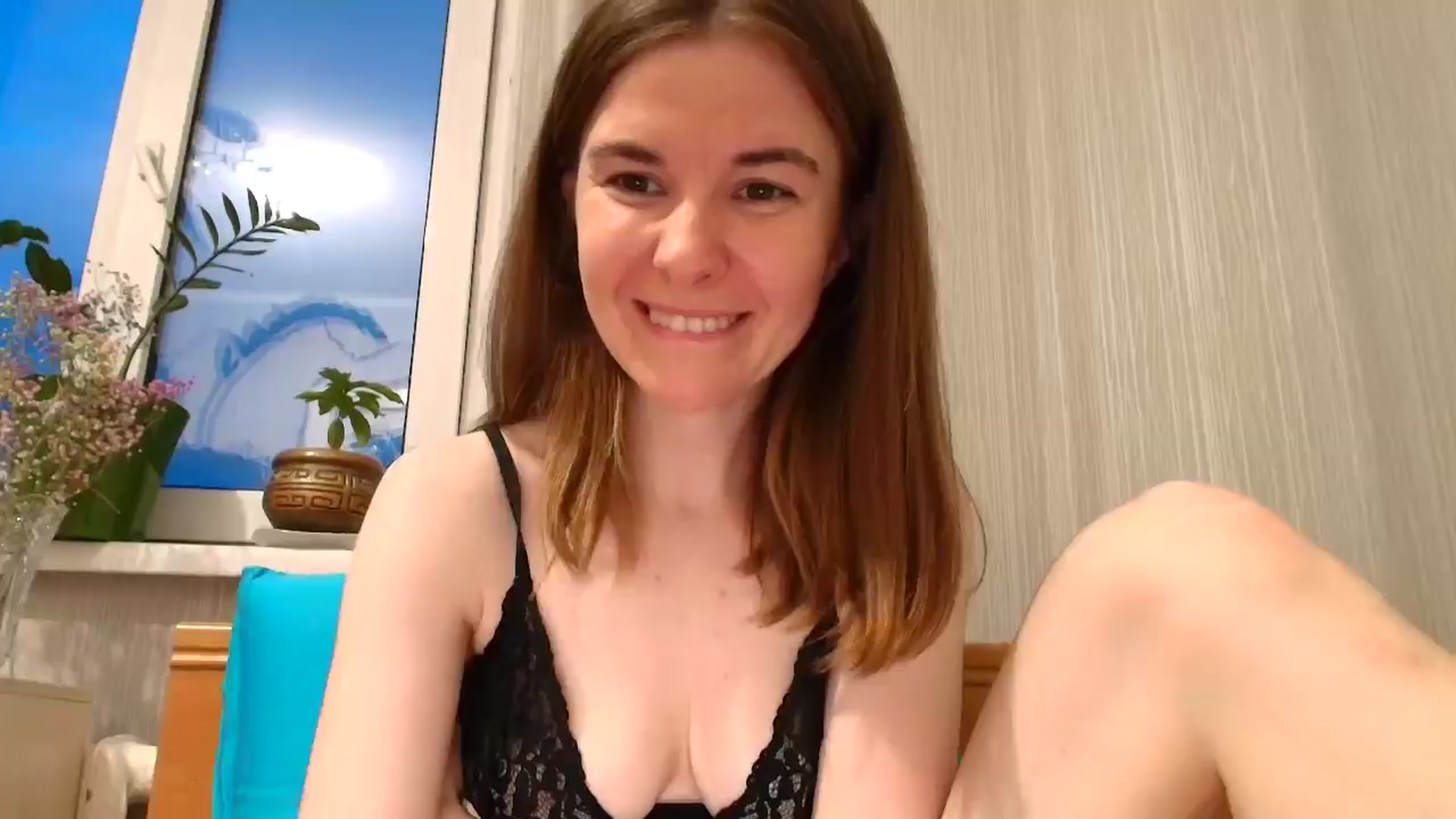Gallery image thumbnail from Rose_Poetry's myfreecams stream on, 05/17/2025, 18:07 image 17 of 20