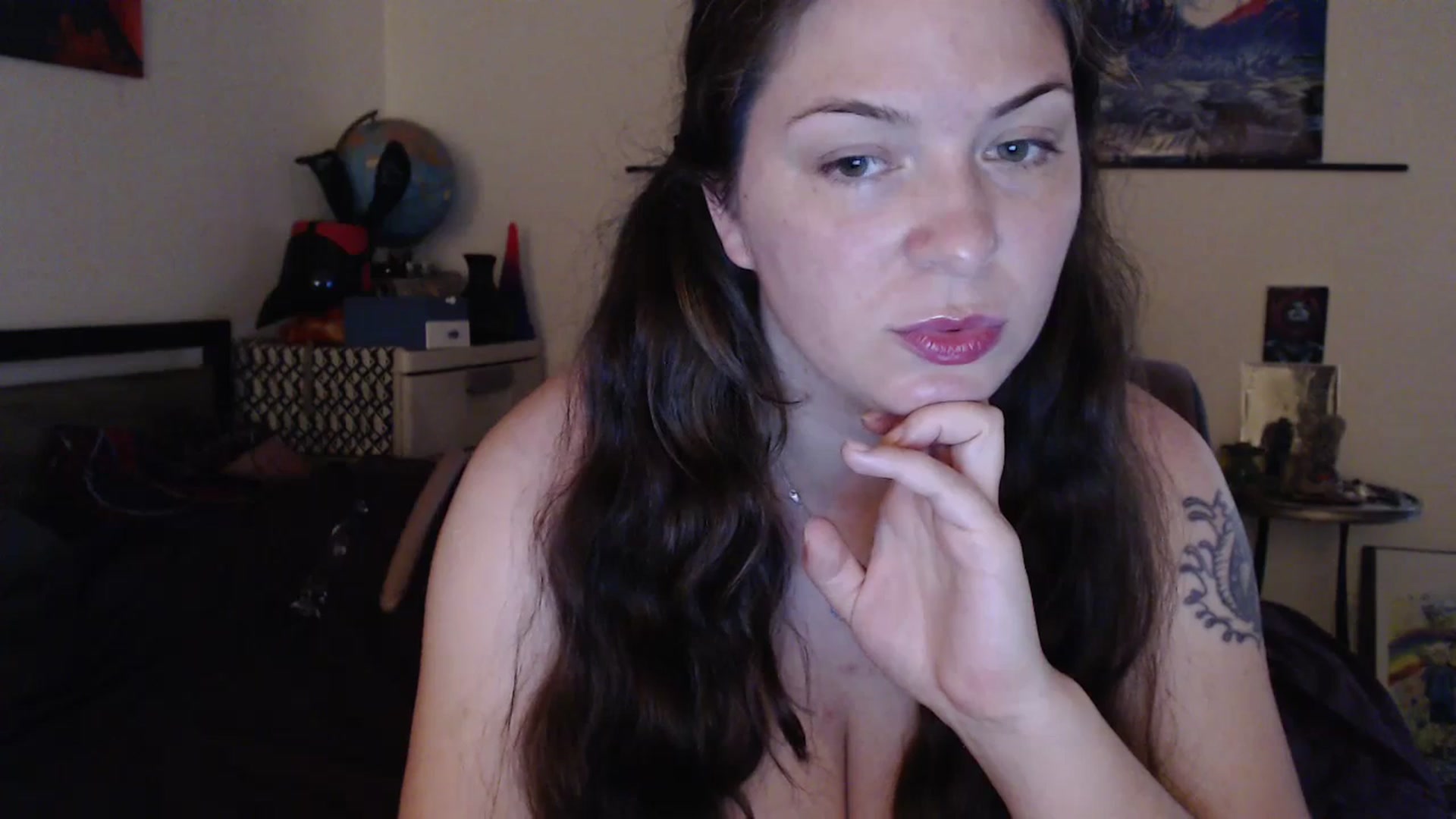 Gallery image thumbnail from Rose_Wild's myfreecams stream on, 07/12/2023, 11:46 image 14 of 20
