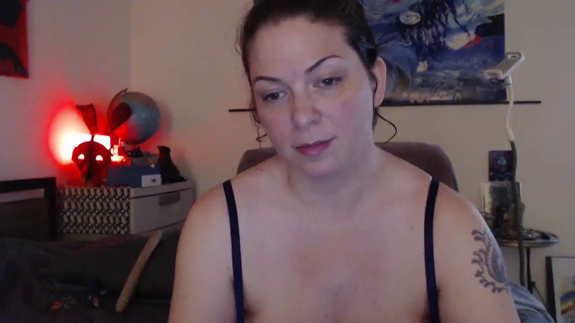 Gallery image thumbnail from Rose_Wild's myfreecams stream on, 08/05/2023, 15:50 image 8 of 20