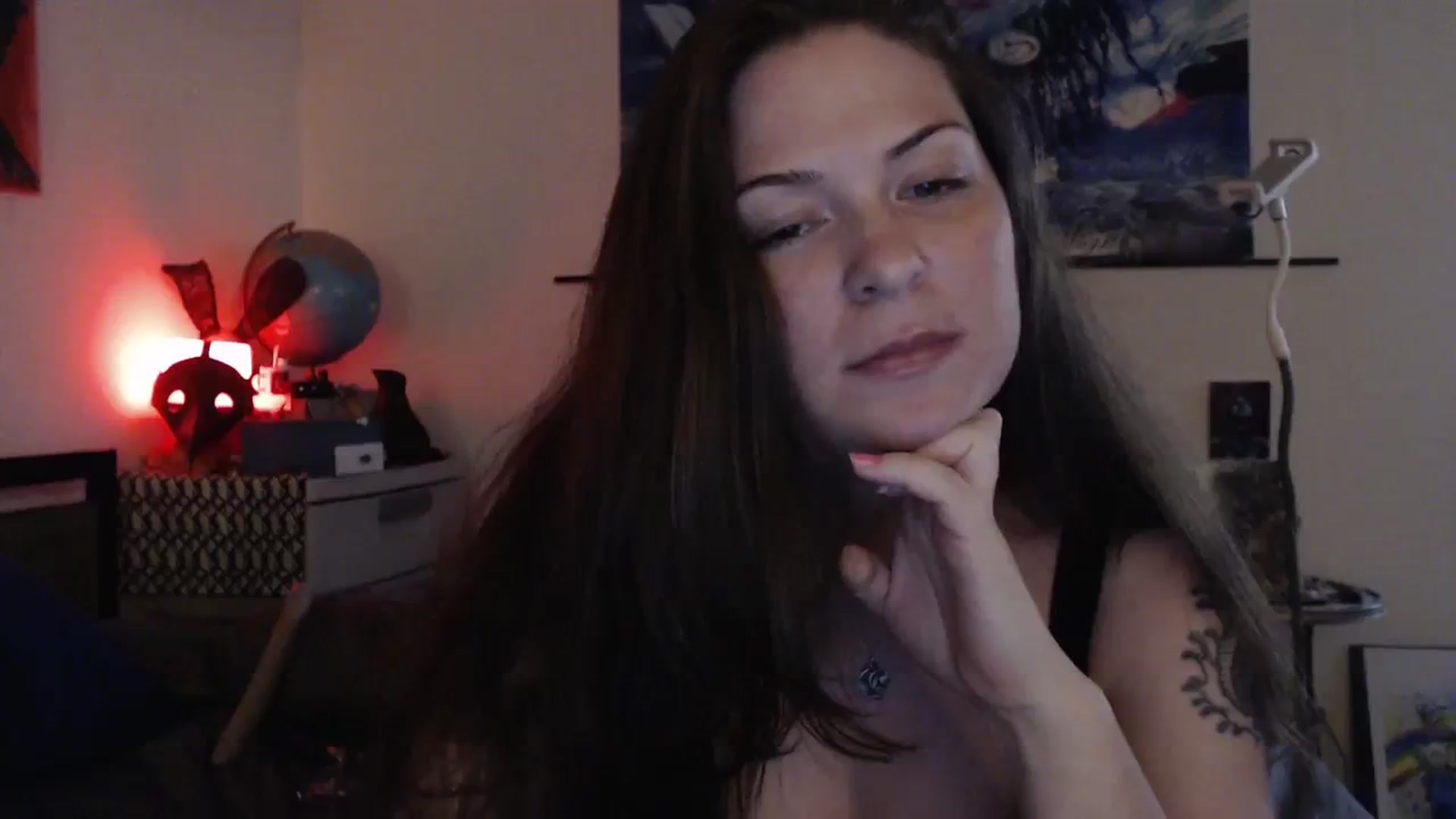 Gallery image thumbnail from Rose_Wild's myfreecams stream on, 08/06/2023, 16:25 image 11 of 20