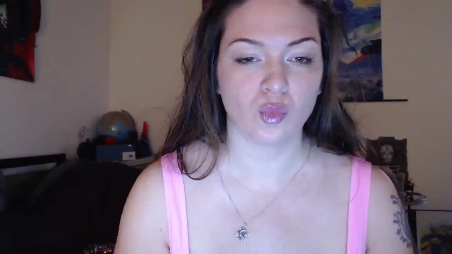Gallery image thumbnail from Rose_Wild's myfreecams stream on, 11/10/2024, 16:01 image 5 of 20