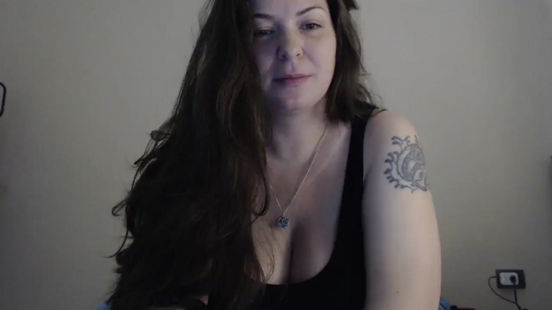 Gallery image thumbnail from Rose_Wild's myfreecams stream on, 10/24/2025, 18:38 image 12 of 20