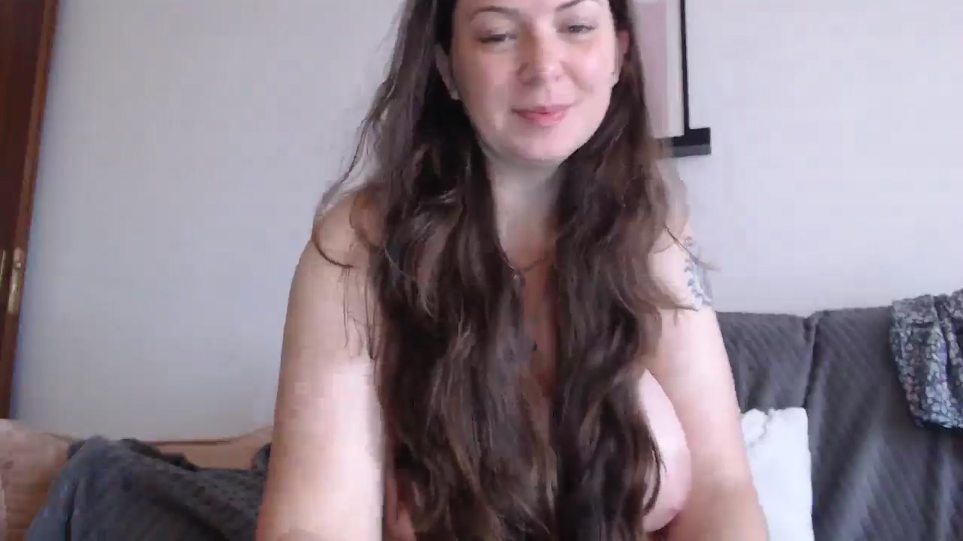 Gallery image thumbnail from Rose_Wild's myfreecams stream on, 12/01/2025, 08:27 image 17 of 20
