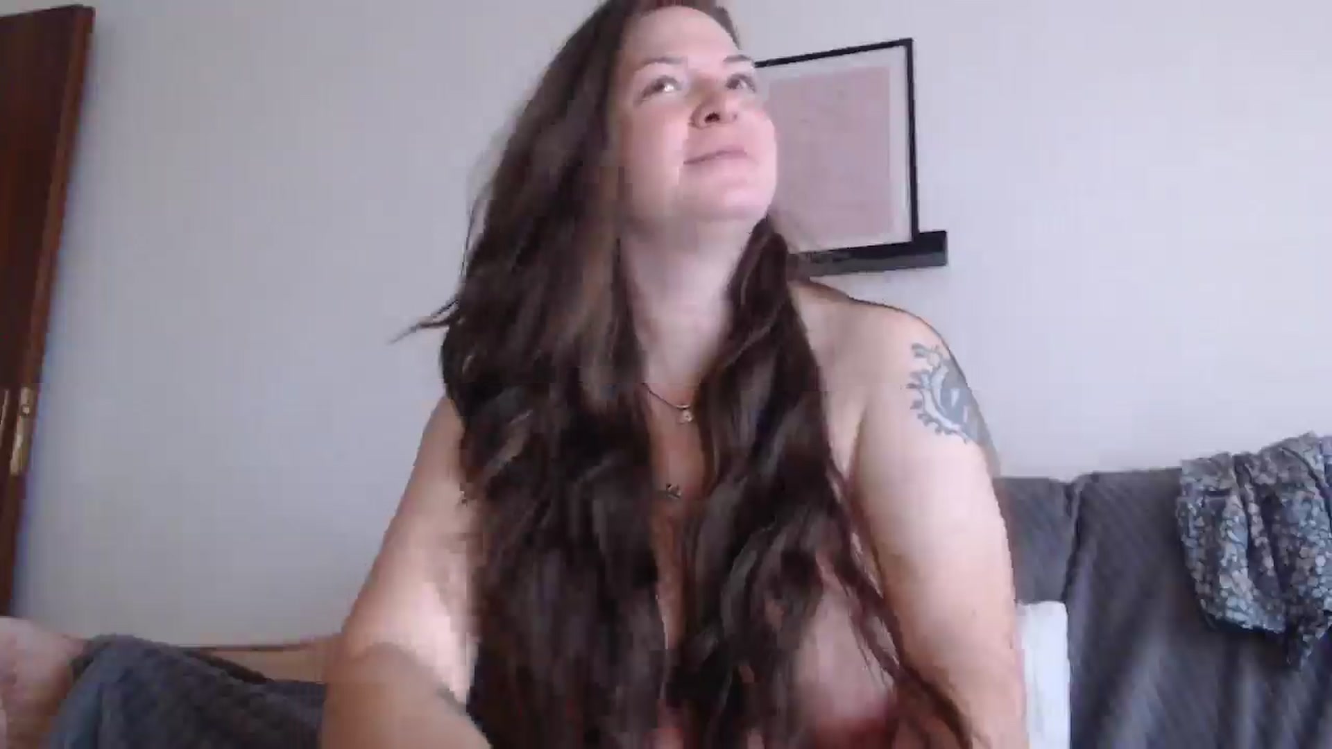 Gallery image thumbnail from Rose_Wild's myfreecams stream on, 12/01/2025, 08:27 image 14 of 20