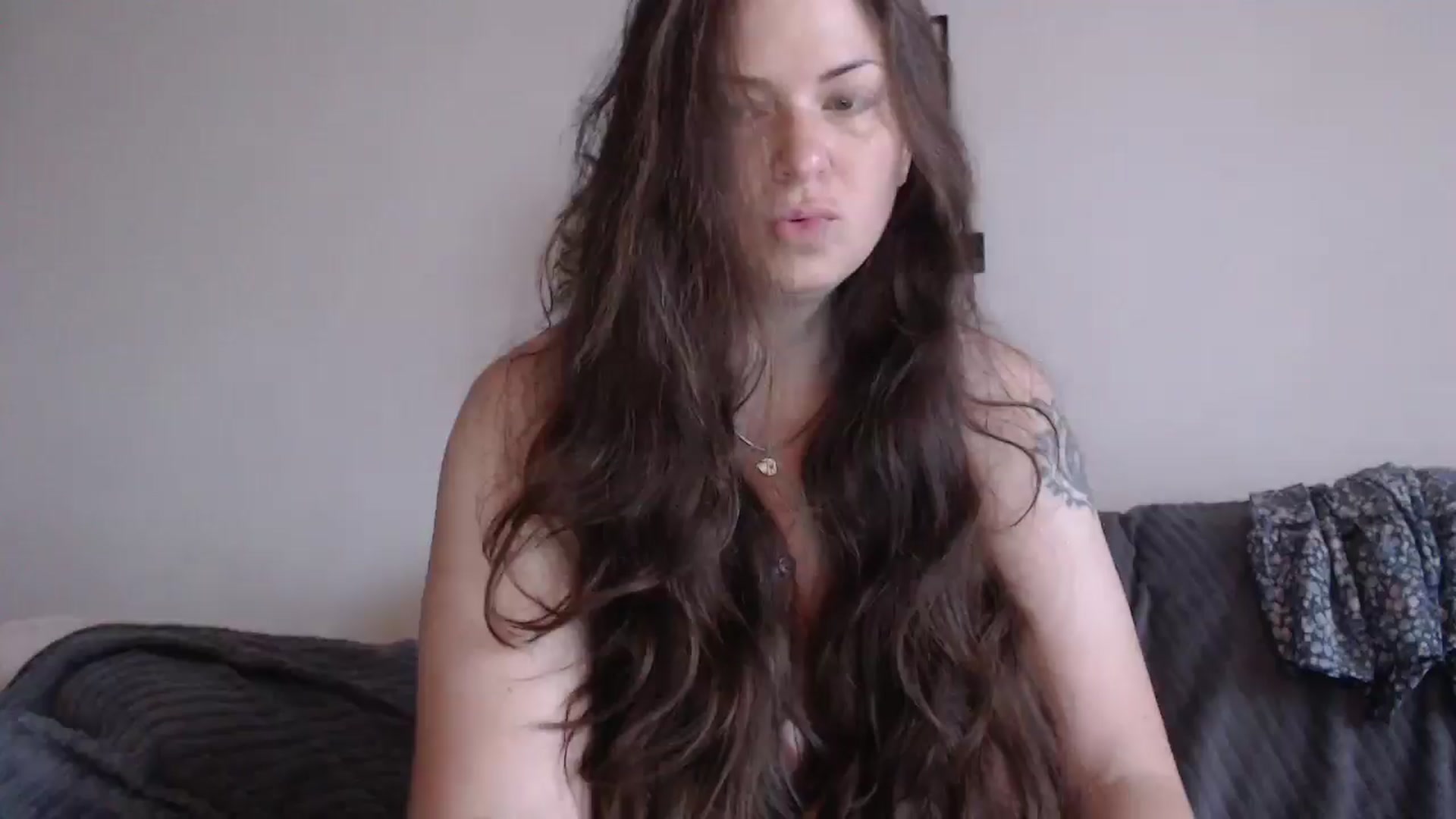 Gallery image thumbnail from Rose_Wild's myfreecams stream on, 12/01/2025, 08:27 image 1 of 20