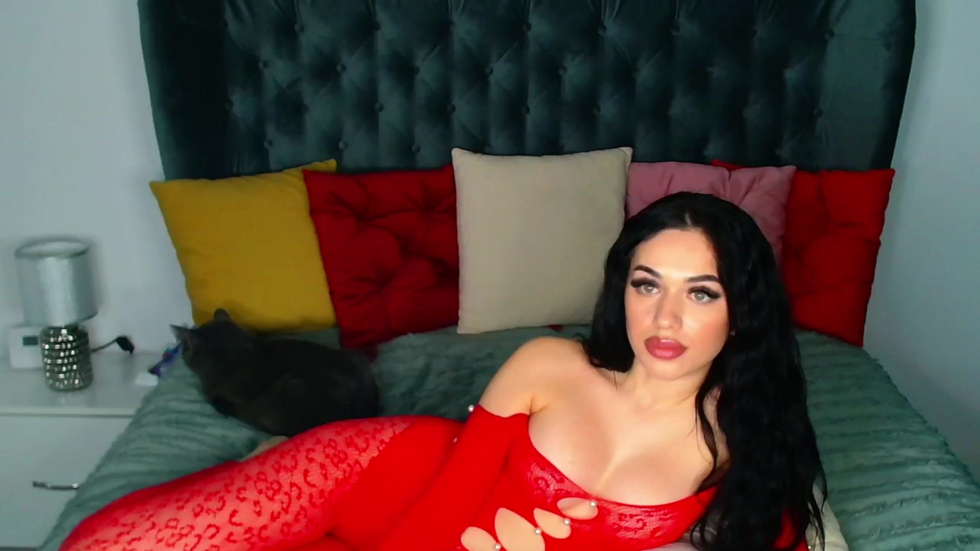 Gallery image thumbnail from Rose__Heart's myfreecams stream on, 12/16/2024, 22:19 image 18 of 20