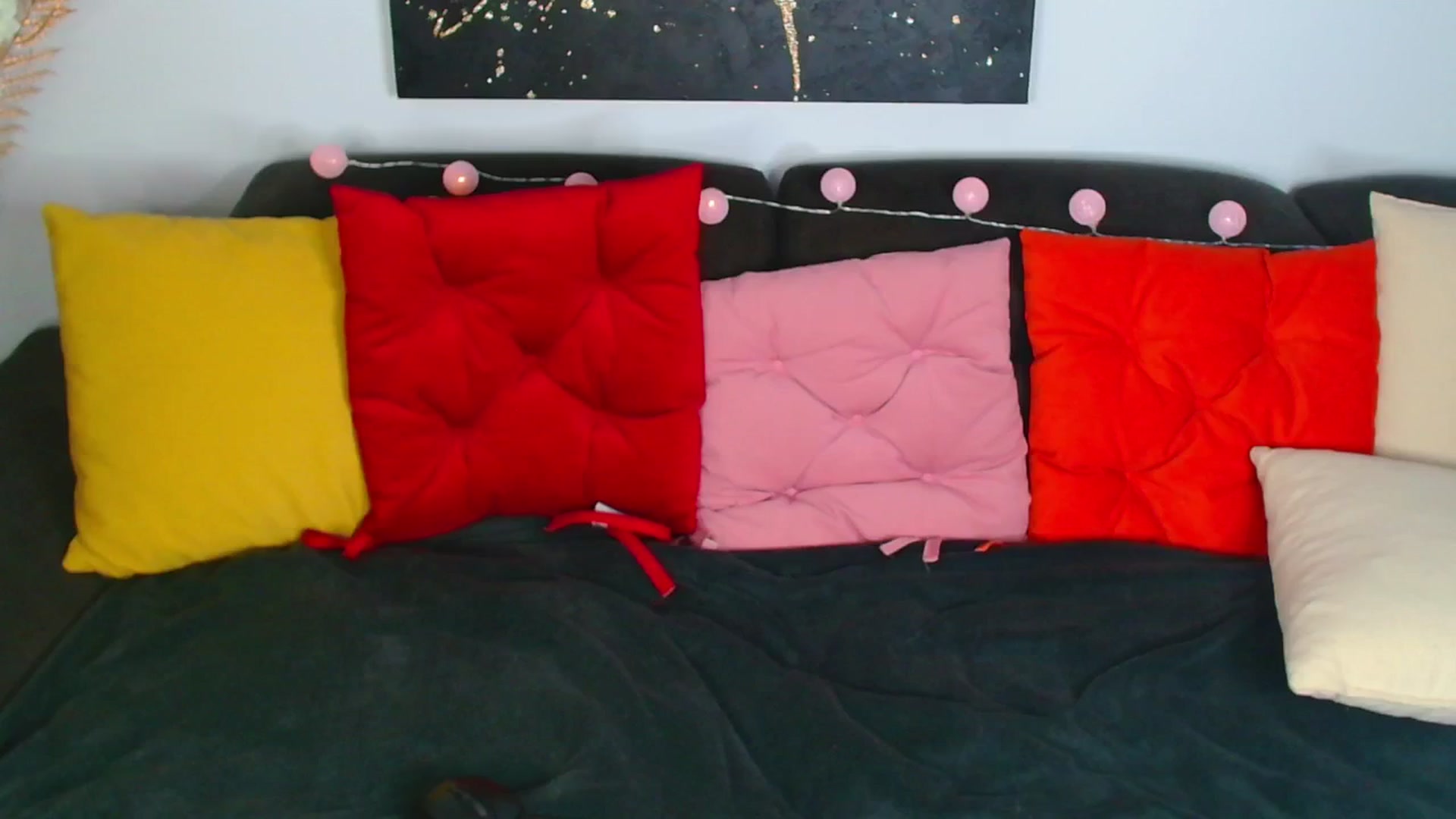 Gallery image thumbnail from Rose__Heart's myfreecams stream on, 06/09/2025, 23:11 image 9 of 20